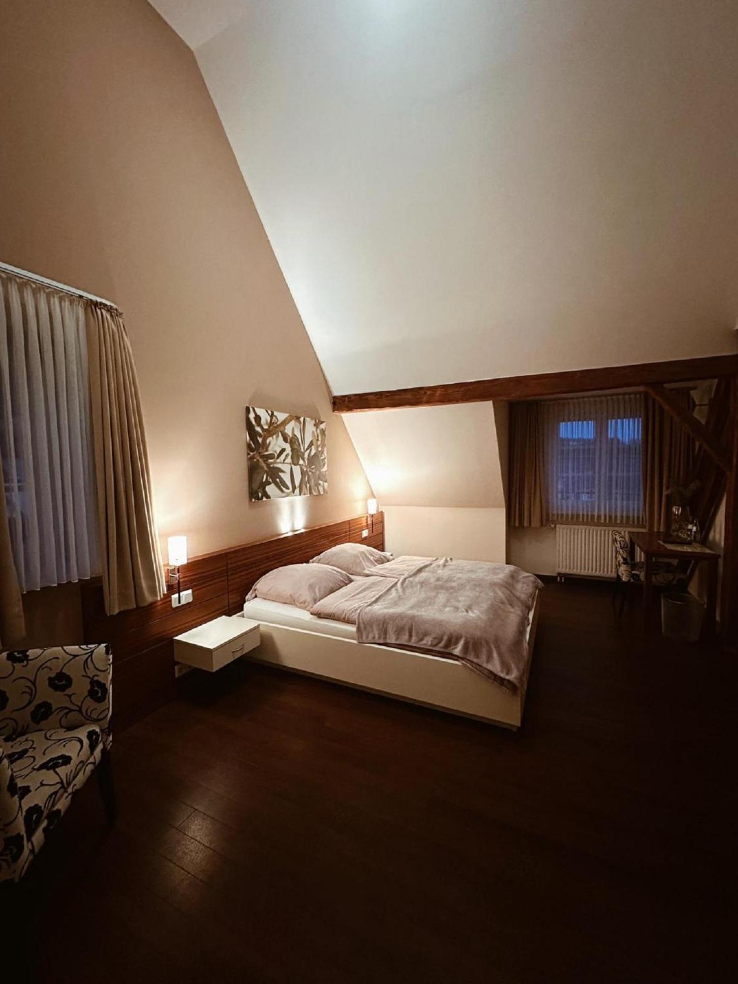 Gasthaus Lindenhof Hotel Much Luaran gambar